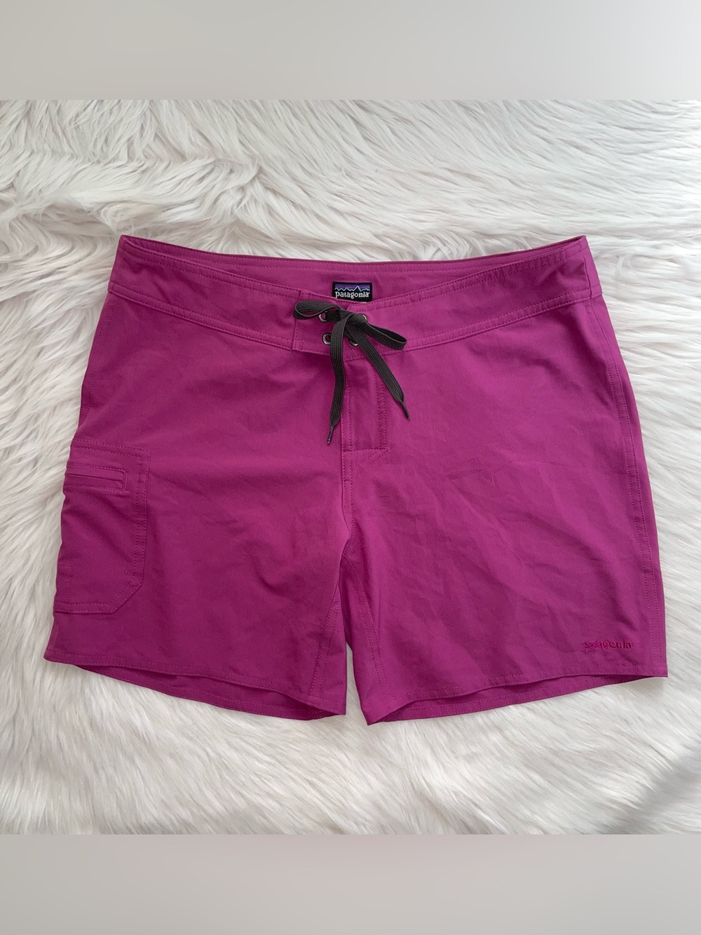 Patagonia meridian board shorts magenta purple pink women’s size 10 shorts